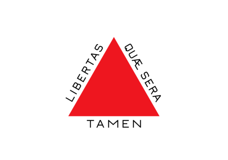 Bandeira do estado de Minas Gerais, com triângulo vermelho ao centro e a inscrição latina "Libertas quae sera tamen" ao redor