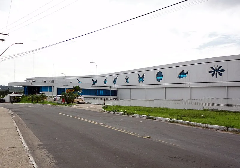 Fachada do Centro de Biotecnologia da Amazônia em Manaus