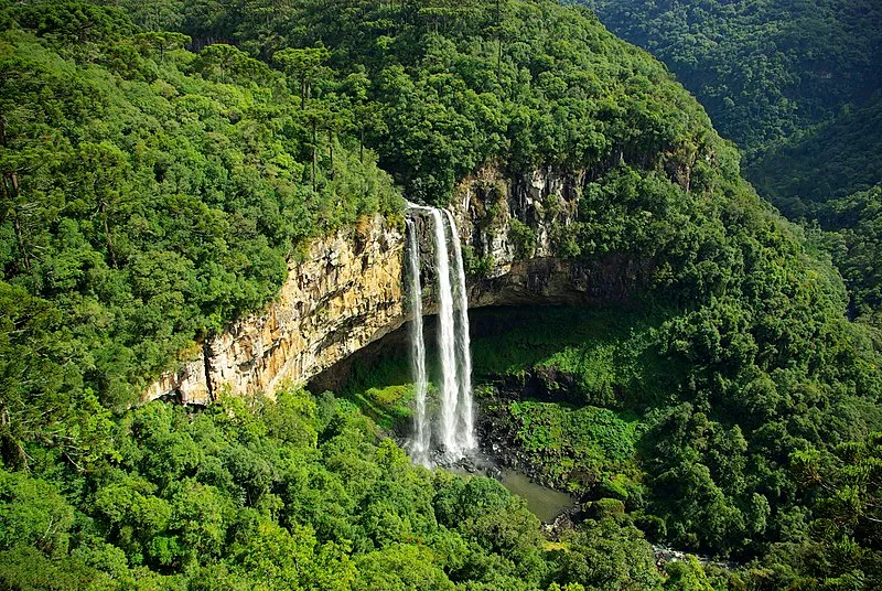 Vista aérea da Cascata do Caracol em Canela, Rio Grande do Sul