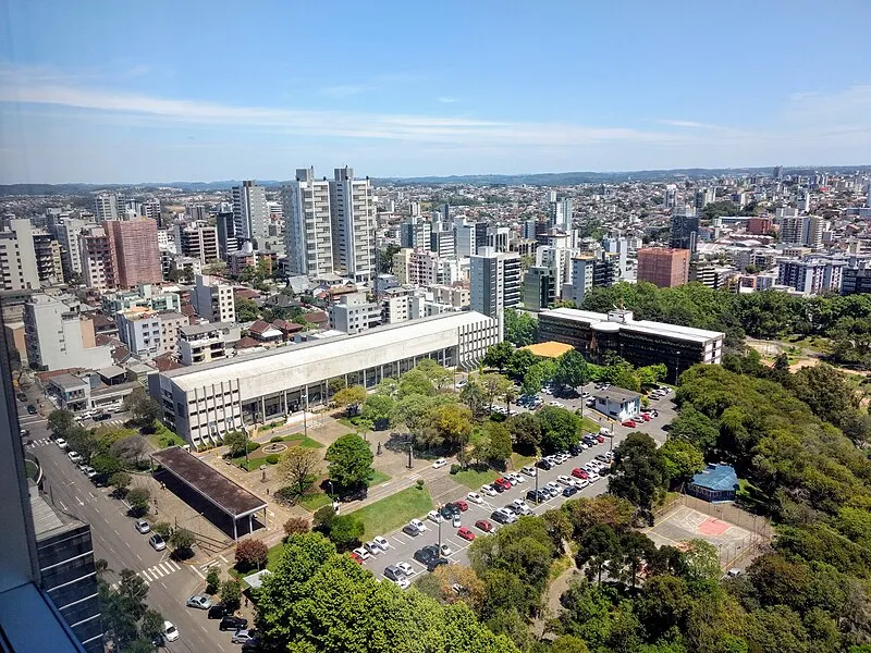 Vista aérea da Prefeitura e da Câmara de Vereadores de Caxias do Sul