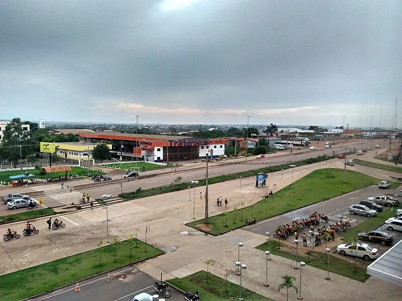 Vista da rodovia BR-230 em Marabá, no Pará