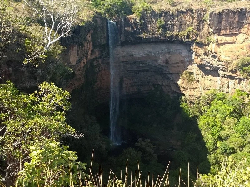 Vista do mirante da Cachoeira Véu de Noiva na Chapada dos Guimarães